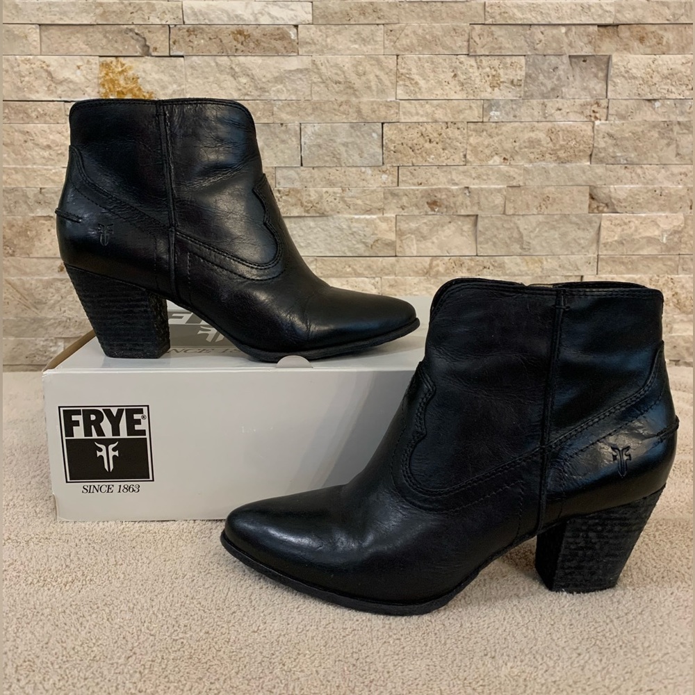 Frye Renee Seam Short Boot